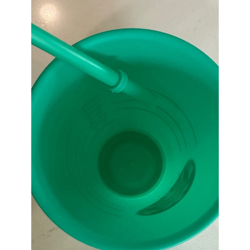 Starbucks 2020 Reusable Color Changing Cold Cup Tumbler 24oz‎ Green Teal Straw